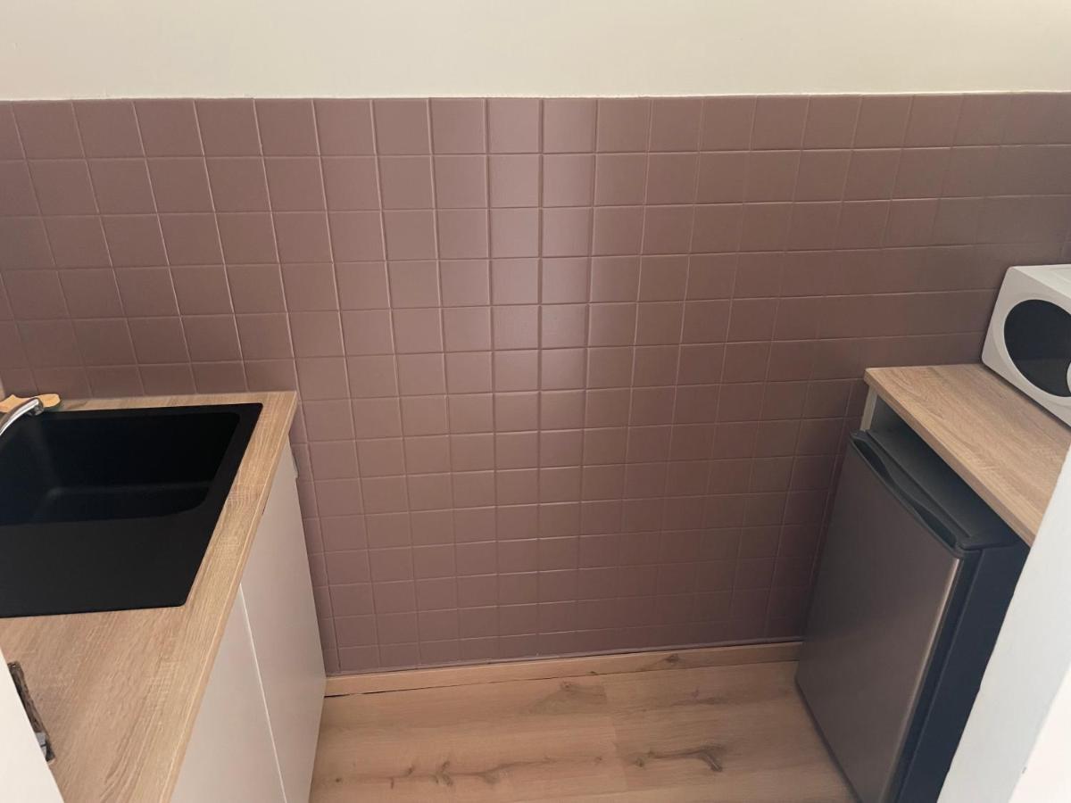 Les résidences du port appartements meublés Porto  Extérieur photo