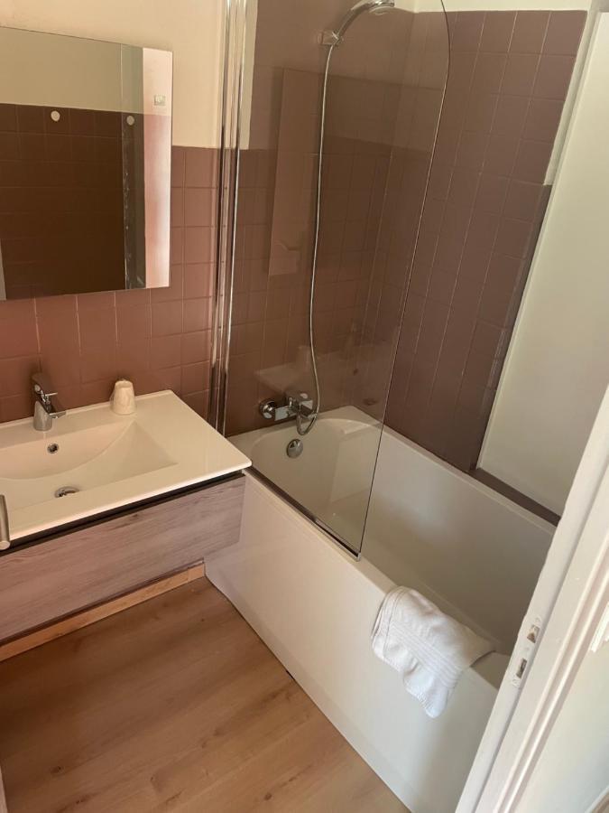 Les résidences du port appartements meublés Porto  Extérieur photo